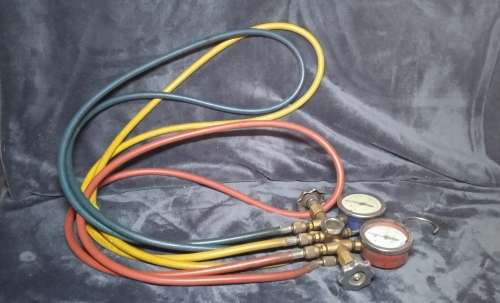Refrigirant Manifold Gauge Tool