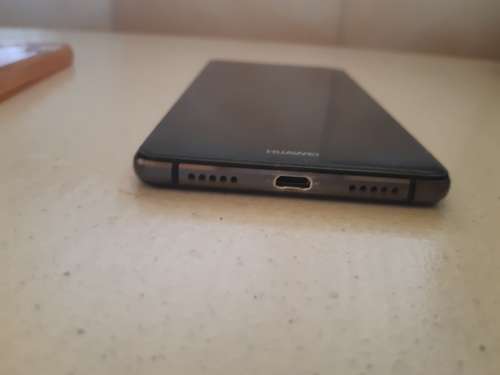 ***MUST HAVE***HUAWEI P9 LITE