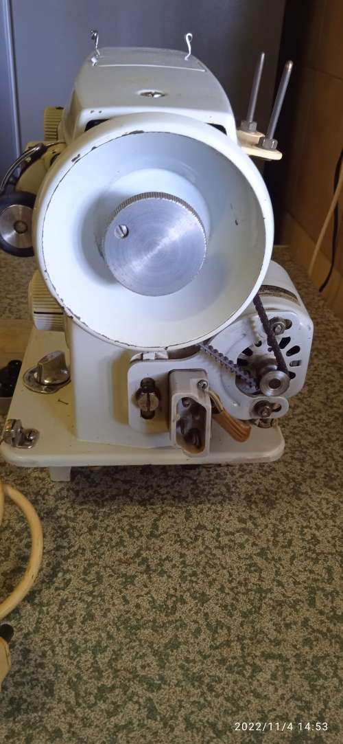 All metal Vintage Empisal Deluxe Sewing Machine