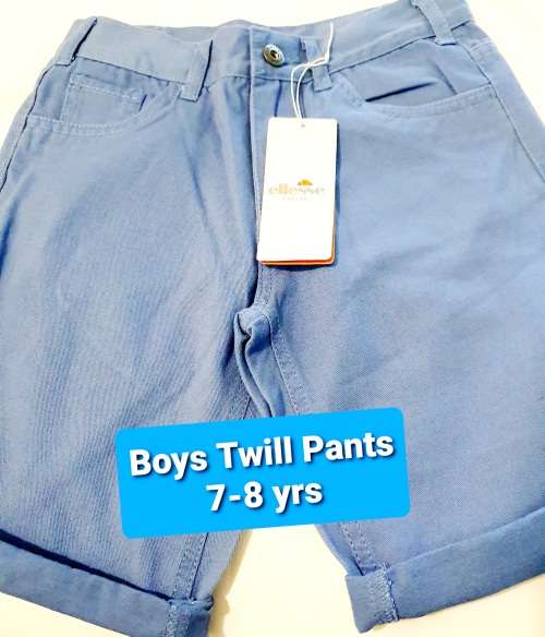 Boys Blue Ellesse Twill Shorts (Size 7-8 yrs)