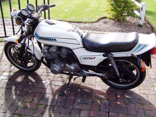 HONDA CB 750 F - RELISTED NOW RUNNING