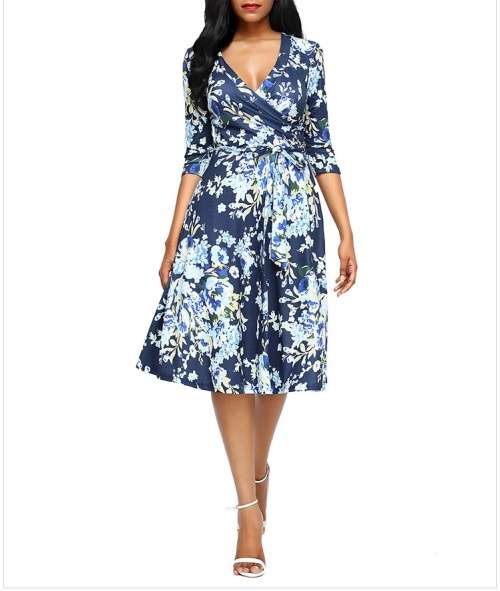 !!! NEW ARRIVAL !!! BEAUTIFUL DRESS/ PARTY DRESS IN SIZE M