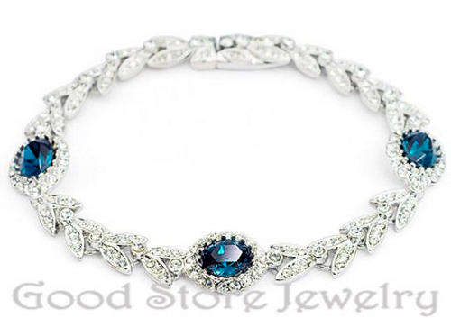 STUNNING  DIAMOND SWAROVSKI BRACELET IN 18K WHITE GOLD