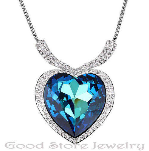 STUNNING  ROYAL BLUE SWAROVSKI HEART  NECKLACE IN 18KGP