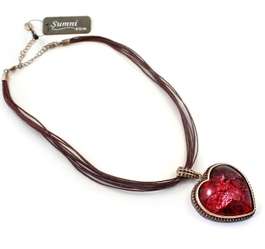 FASHIONABLE BROKEN HEART DESIGN NECKLACE