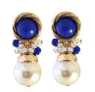 FASHIONABLE NECKLACE