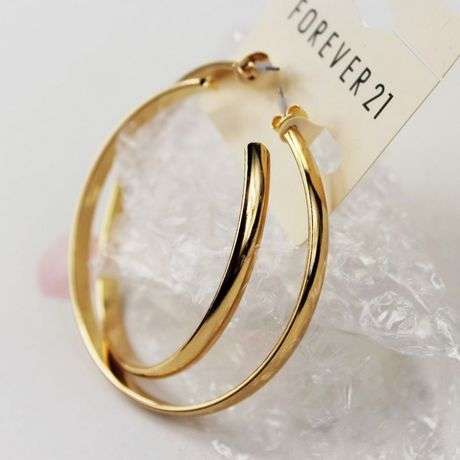 !!! NEW ARRIVAL!!!  FASHIONABLE LARGE HOOP  EARRINGS