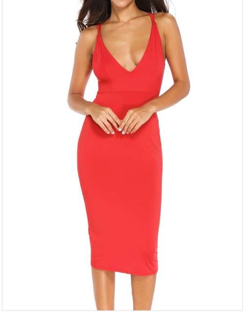 BEAUTIFUL RED DRESS IN SIZE L