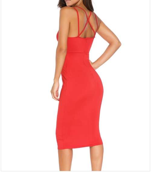 BEAUTIFUL RED DRESS IN SIZE L