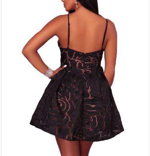 !!! NEW ARRIVAL !!! BEAUTIFUL DRESS IN SIZE M