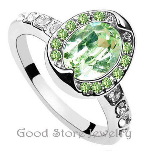 STUNNING SIMULATED PERIDOT DIAMOND RING ***SIZE 6,7