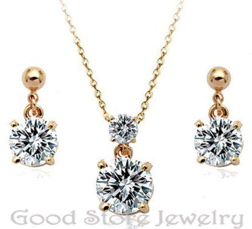 Valentine STUNNING 3.50ct ENGAGEMENT ACCESSORIES SETS IN 18KGP