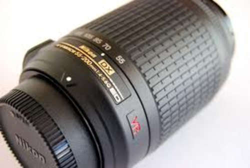 Nikon 55-200mm f4-5.6G ED AF-S DX Nikkor Zoom Lens