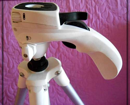 MANFROTTO Alluminium Camera Tripod 1.35 Meters in Height - Good nick