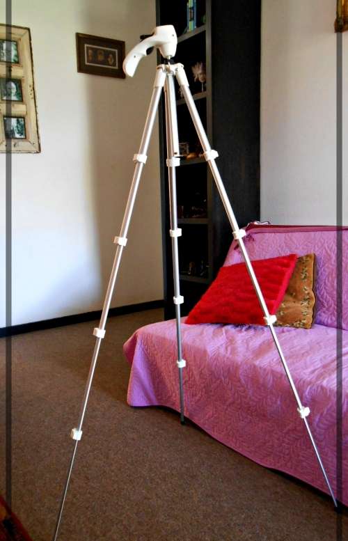 MANFROTTO Alluminium Camera Tripod 1.35 Meters in Height - Good nick