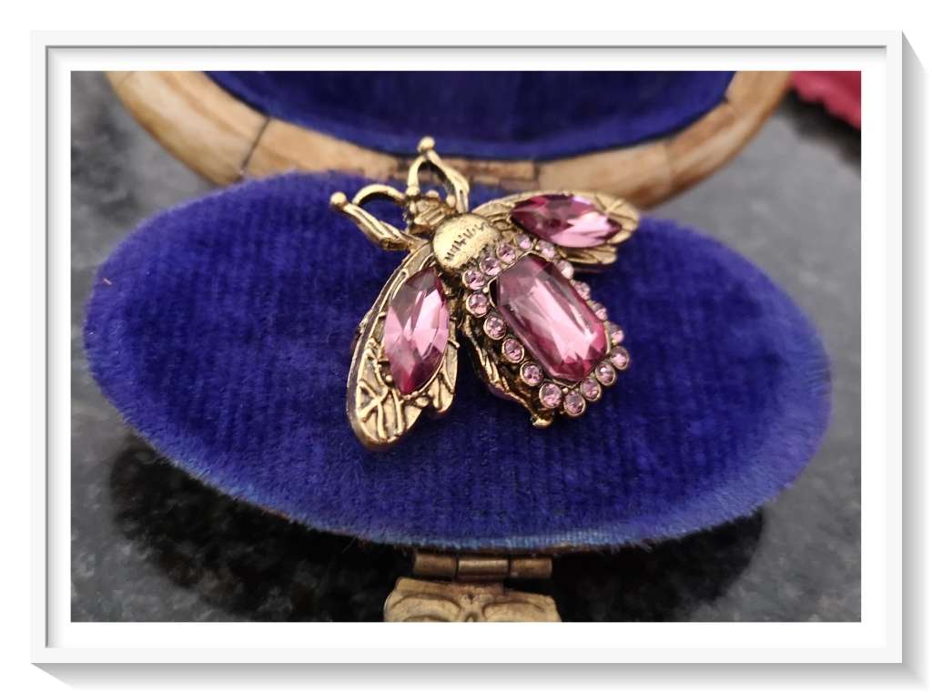 Charming Classical Gold Metal Beetle with Pink Purple Rhinestones - For All Insect Lovers*