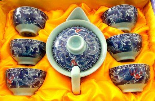 Buy now and forever hold your peace Beautiful Chinese Tea-Set in Box [AS NEW]  *****