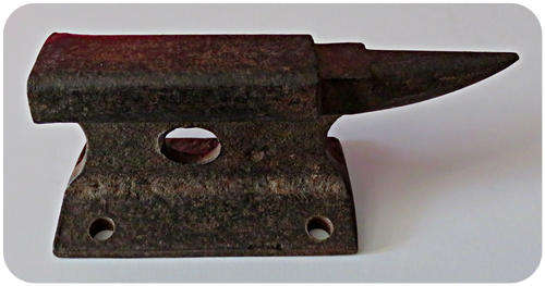 The Cutest Old MINIATURE ANVIL - Solid Steel - In Such Nice Condition - Made by Apprentice 1960s/70s