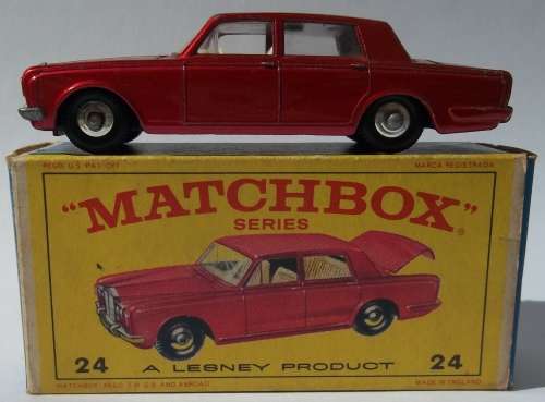 Matchbox Lesney 1-75 Series Regular Wheels #24 Rolls Royce Silver Shadow BOXED Made in England Model