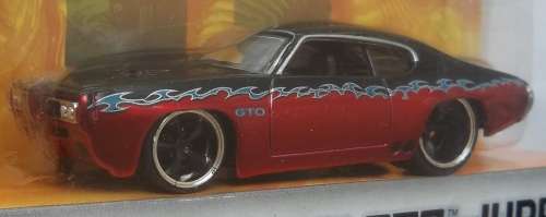 Jada Toys Big Time Muscle 1969 Pontiac GTO Judge Made in 2006 1/64 Scale Similar to Matchbox & Dinky