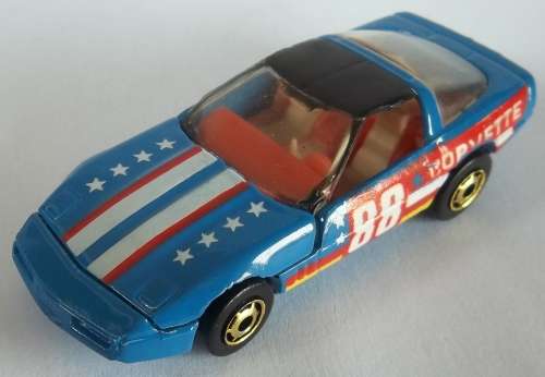 Hot Wheels 80's Chevrolet Corvette Full Metal - Opening bonnet - 1980s Model Gold Rims Like Matchbox
