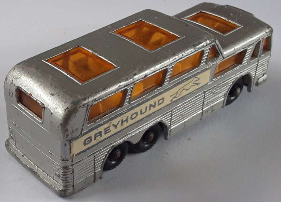 MATCHBOX Lesney 1-75 Series Regular Wheels #66 Greyhound Coach Made in England Die Cast Model