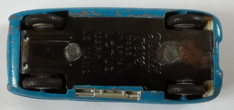 Corgi Toys Lotus Mark II Le Mans Made in England 1950s VINTAGE Vintage Model