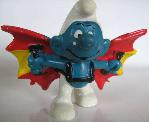 FLYING SMURF SMURF 1978 SMURFS - Peyo Schleich vintage collectable toy FIGURE