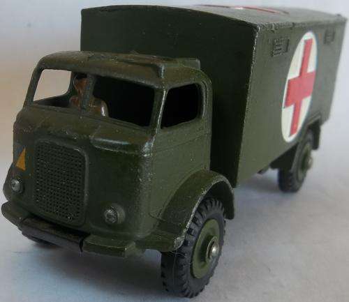 Dinky Toys #626 Military Ambulance 1960's Made in England Army Model DINKY