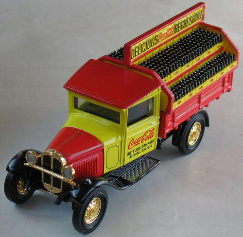 BOXED + CERTIFICATE Matchbox Collectibles Coca Cola Brand 1930 Ford Model A Pickup