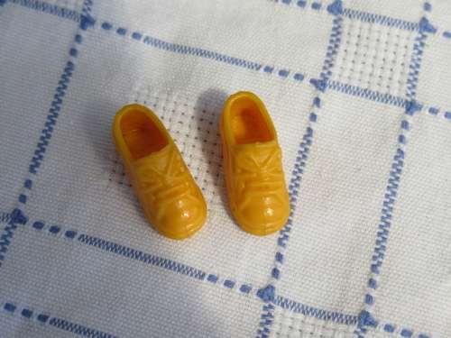 Sindy Doll shoes