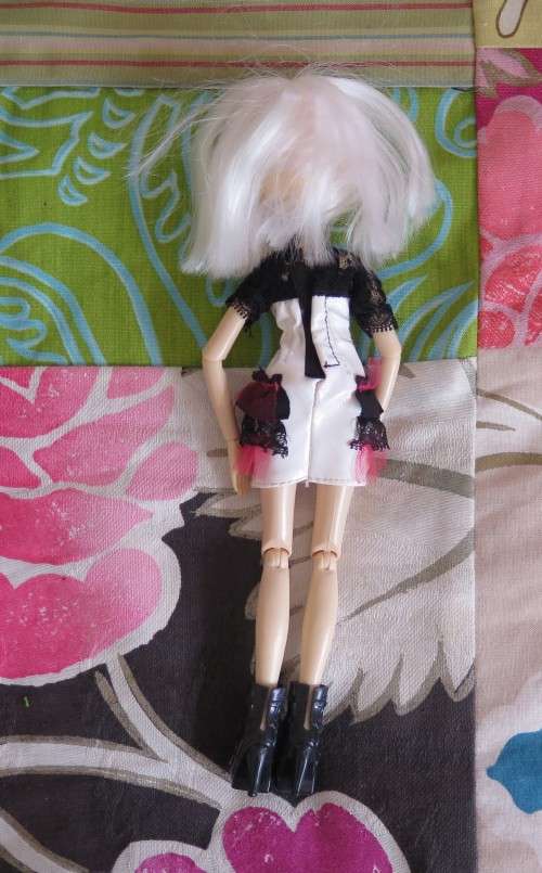 Bratz Bratzilla Jade J`Adore