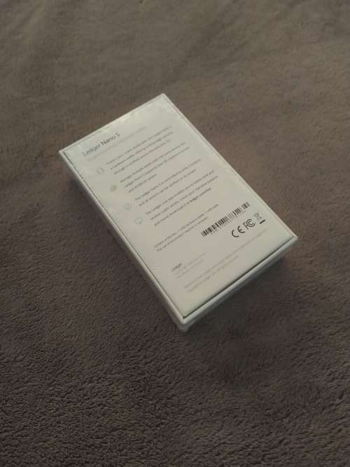 Ledger Nano S Crypto Currency Hardware Wallet