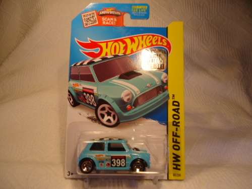 Hotwheels - # 80/250 - Morris Mini Factory Sealed - 2015 - Long Card Import