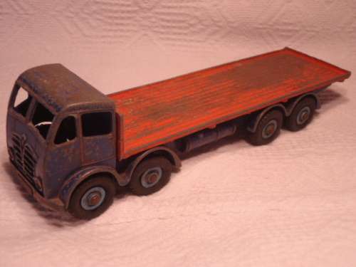 Dinky Toys - # 902 - Foden Flat Truck