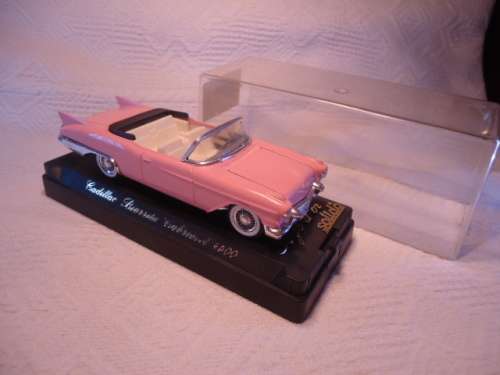 Solido - # 4500 - Cadillac Biarrita Cabriolet