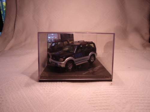 Vitesse - V98 147 - Toyota Land Cruiser Long - 1998