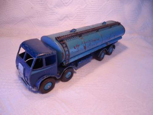 Dinky - # 504 - Foden Tanker - 1st Series