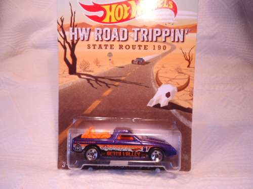 Hot Wheels - # 23/32 - Road Trippin - 1982 Dodge Rampage - Long Card - 2013