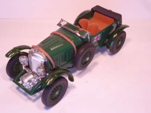 Matchbox Models of Yesteryear - # Y 2D - 1930 4 1/2 Liter Bentley