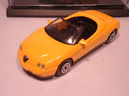 Welly - # 2065 - Alfa Romeo Spider