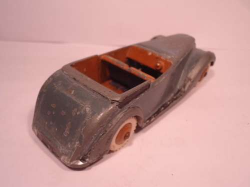 Dinky Toys - # 38e - Armstrong Siddeley