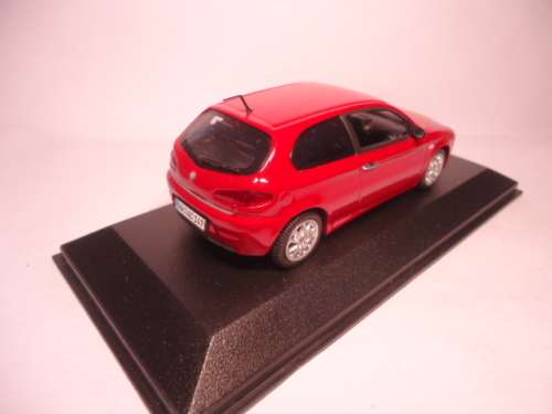 Minichamps # 400 120561 - Alfa 147 2005 -Rosso Alfa - 1 of 2,208 pcs