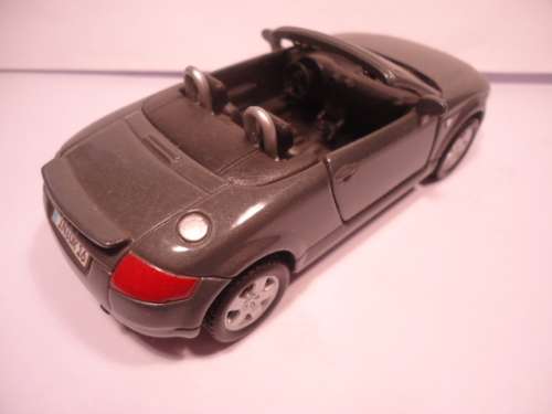 Maisto - Audi TT Roadster