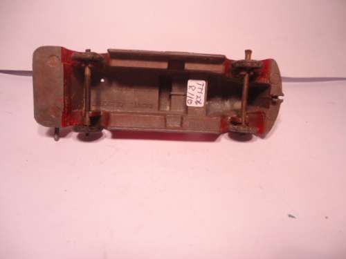 Crescent Toys - # 1221 - Fire Engine - missing ladder