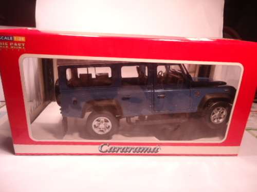 Cararama - 1/24 scale - Land Rover - Defender  - 110