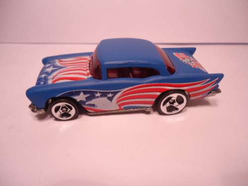 Hotwheels - # B3846 - 2004 - 57 Chevy - American Flag - #125 - made in Malaysia