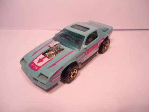 Hotwheels - # 5138 - 1986 - Blown Comaro - Golden wheels - marks on windscreen - made in Malaysia