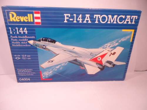 REVELL - F-14 A Tomcat - 1/114 - Plastic - Sealed - # 04004