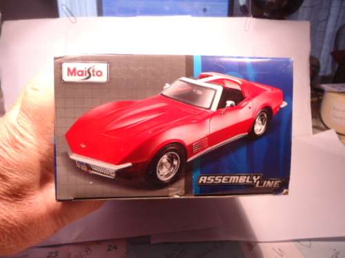 Maisto - 1970 Corvette Assembly line - 1/24 - Metal - Sealed - # 39273